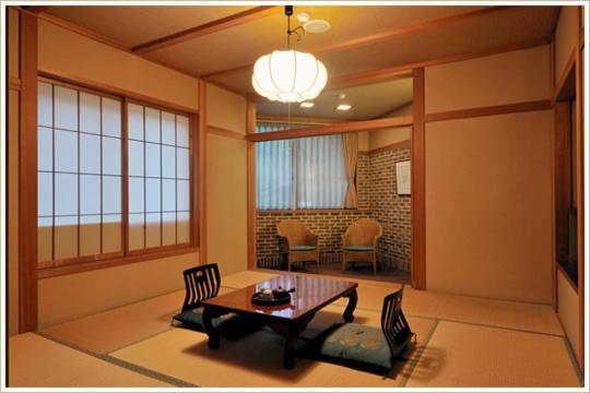 Hakuba Onsen Ryokan Shirouma-So Exterior photo
